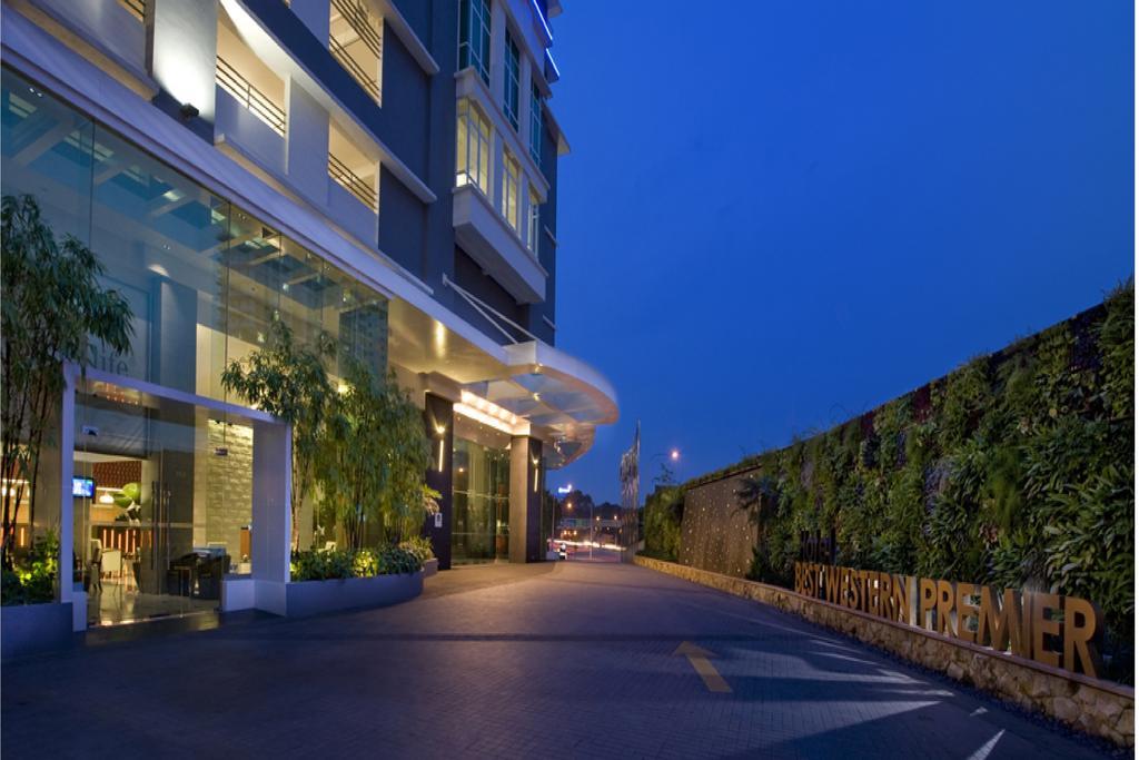 Ramada Plaza Kuala Lumpur Ngoại thất bức ảnh